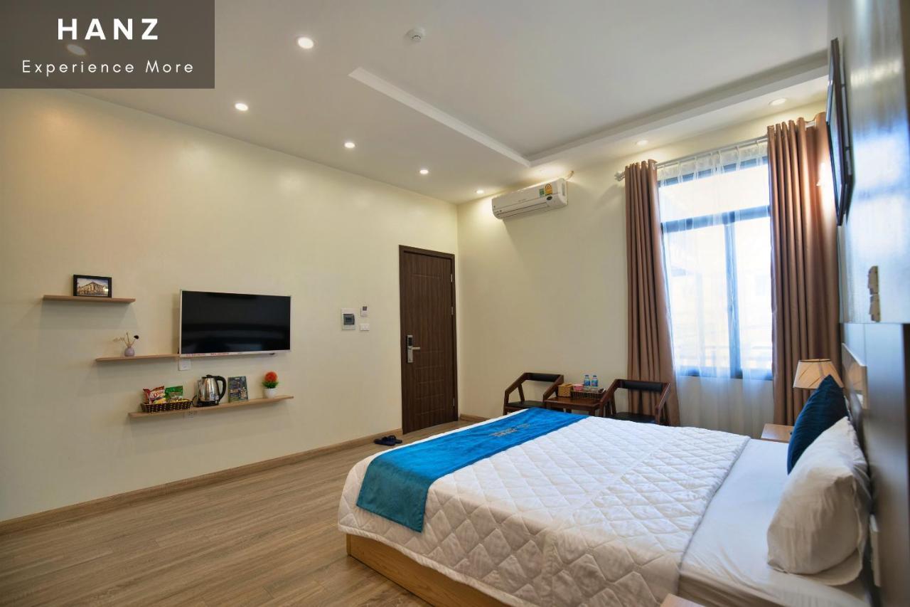 Hanz Noi Bai Airport Hotel Hanoi Exteriör bild